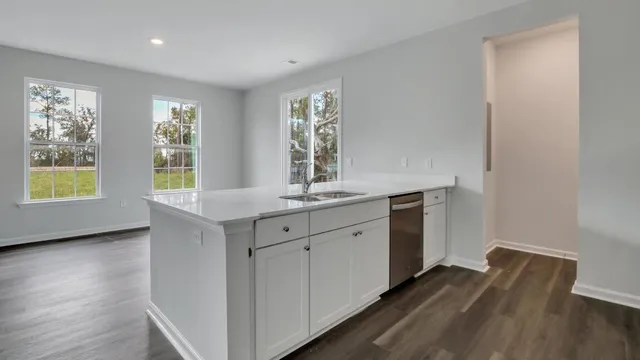 $451,915 | 134 Twickenham Loop, Yemassee, SC 29945