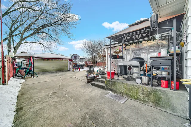 $225,000 | 17517 Shirley Drive, Lansing, IL 60438