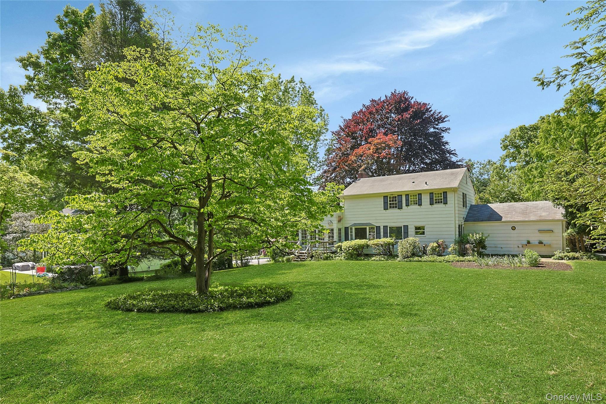 100 Devoe Road Chappaqua, NY 10514 - Photo 3 of 49