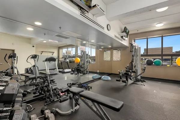 $2,950 | 12 Stoneholm Street, Unit 512, Boston, MA 02115