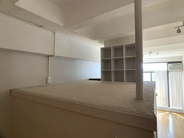 $2,950 | 12 Stoneholm Street, Unit 512, Boston, MA 02115