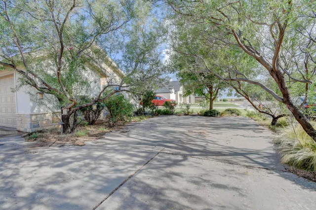 $275,000 | 2113 Mustang Drive, Levelland, TX 79336