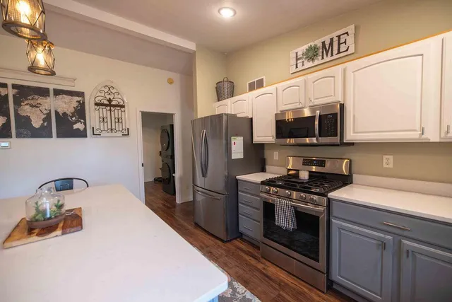 $599,900 | 3271 425th Avenue, Janesville, MN 56048