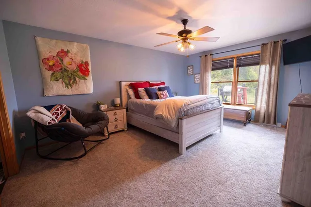 $599,900 | 3271 425th Avenue, Janesville, MN 56048