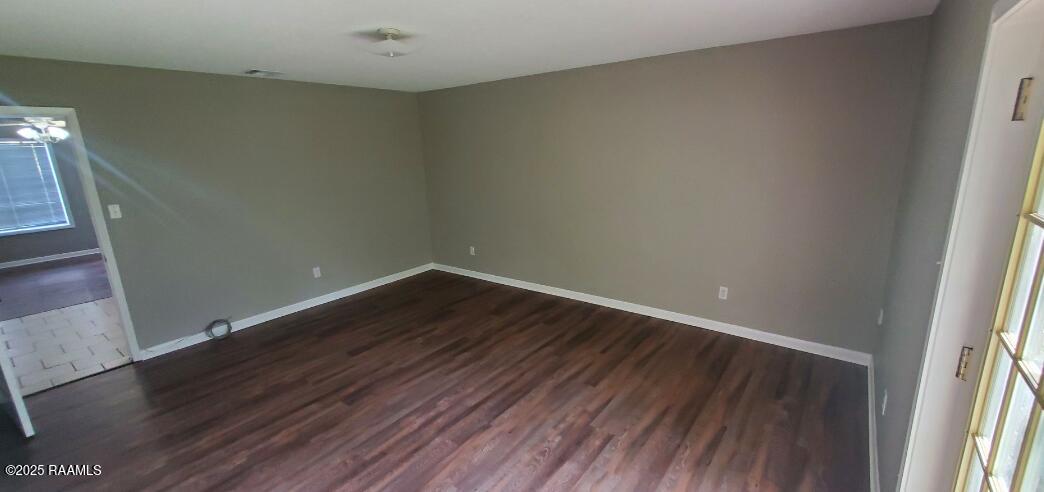 214 Rials Drive, Unit A Lafayette, LA 70508 - Photo 8 of 11 Screenshot 2025-04-02 10.56.22 AM
