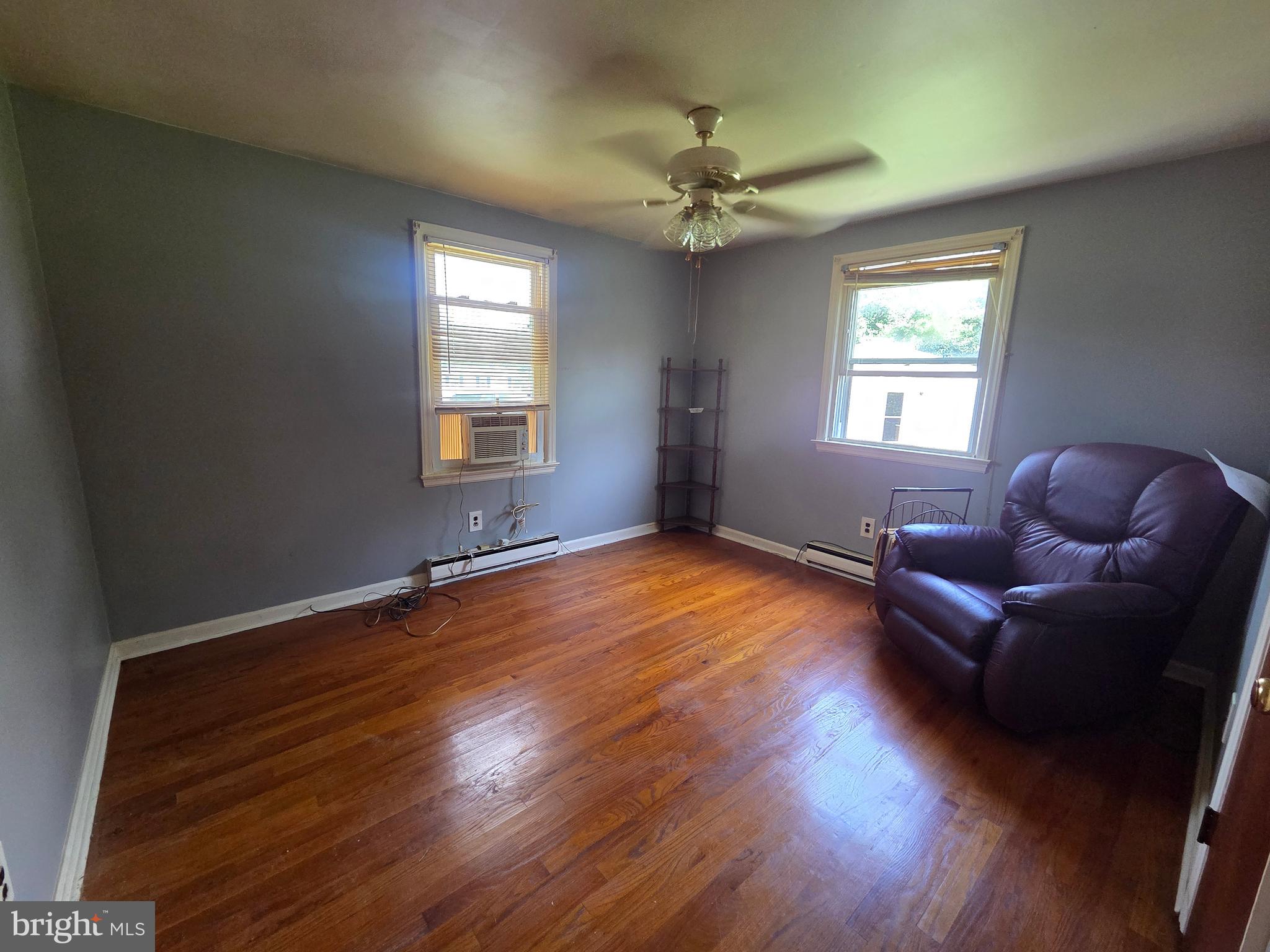 5880 Cardinal Street Mount Jackson, VA 22842 - Photo 34 of 44 a living room with furniture and a window