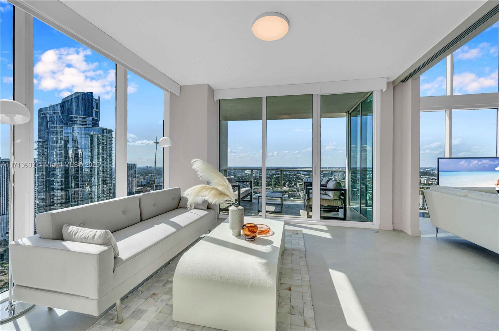 1040 Biscayne Boulevard, Unit LPH4407 Miami, FL 33132 - Photo 12 of 66 3rd bedroom