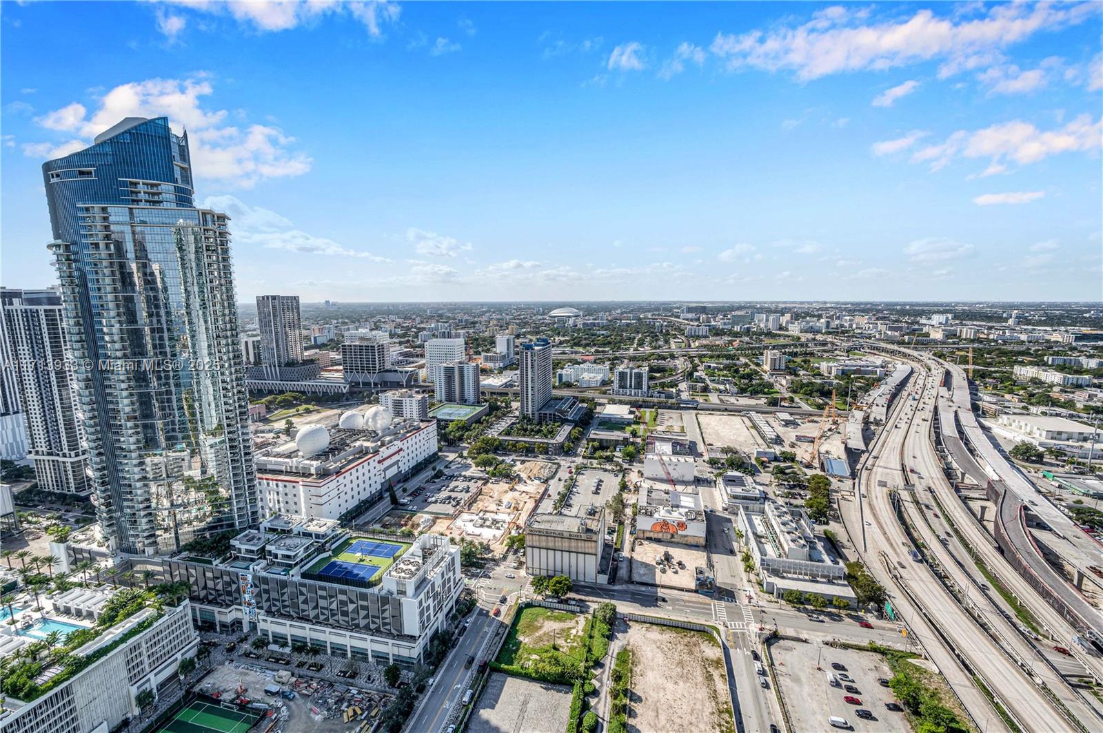 1040 Biscayne Boulevard, Unit LPH4407 Miami, FL 33132 - Photo 66 of 66 Spectacular views