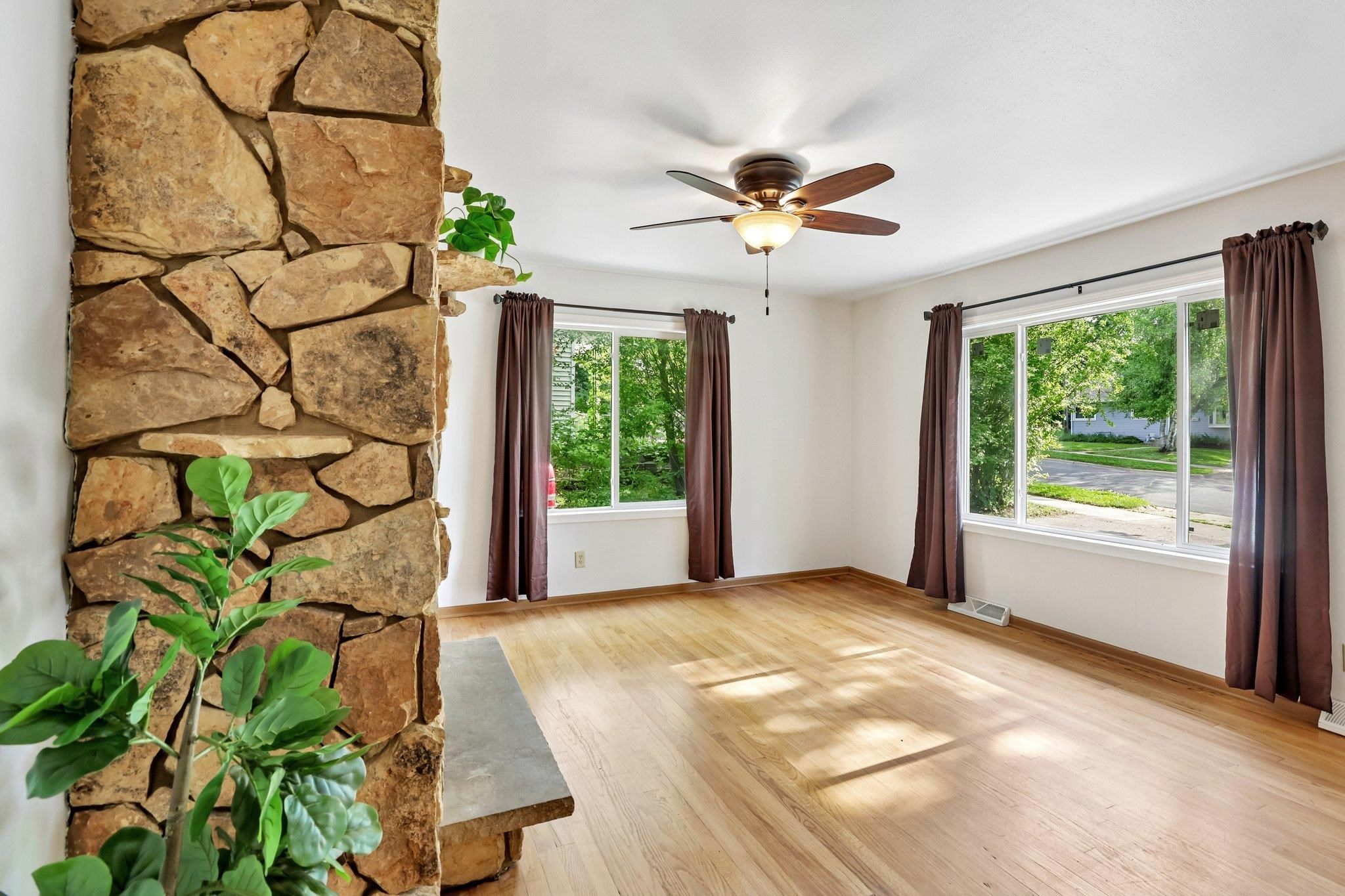4513 Esch Lane Madison, WI 53704 - Photo 2 of 37