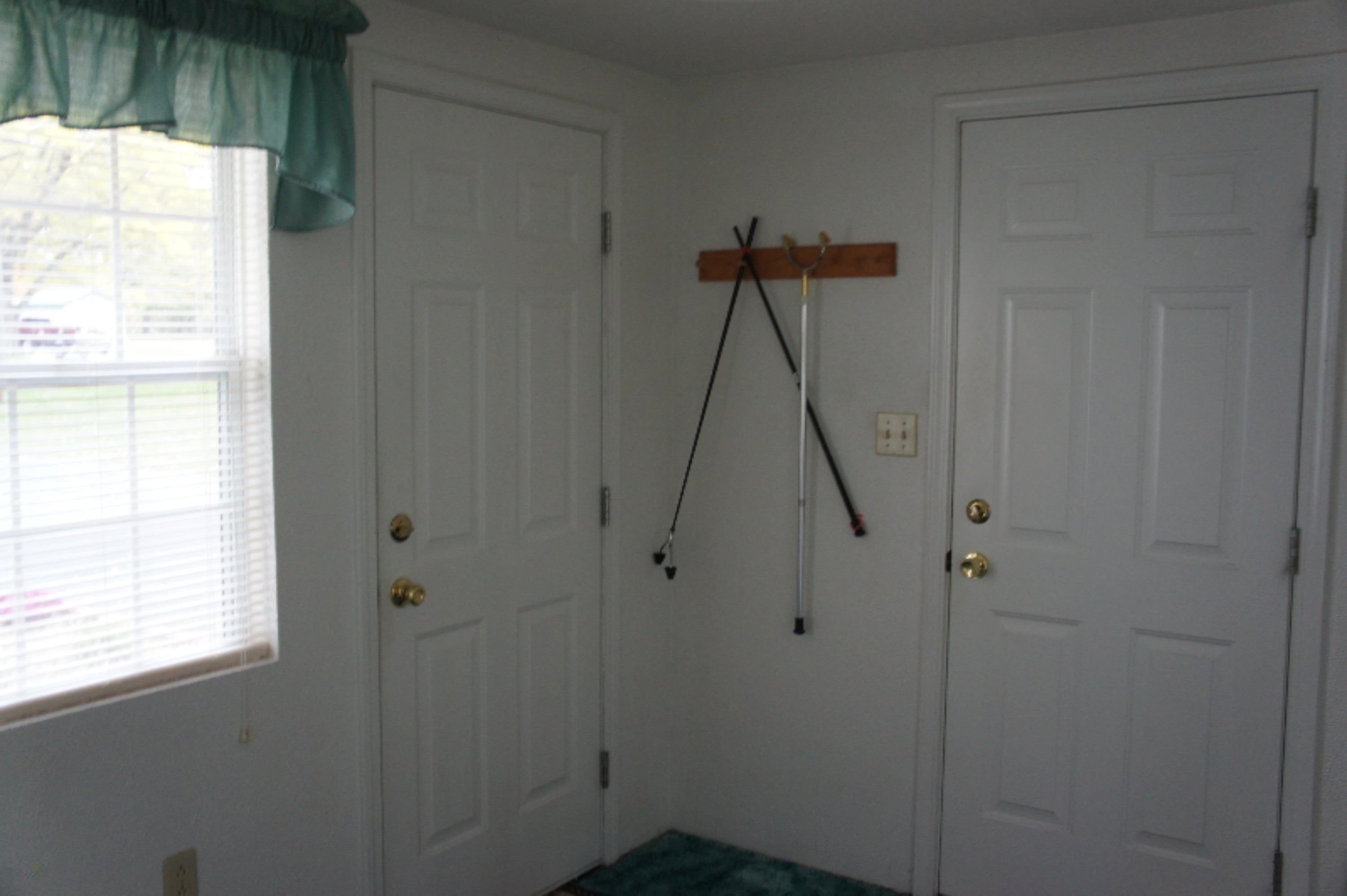 216 Randy Drive Coldwater, MI 49036 - Photo 9 of 29 2020-10-12 15.58.36