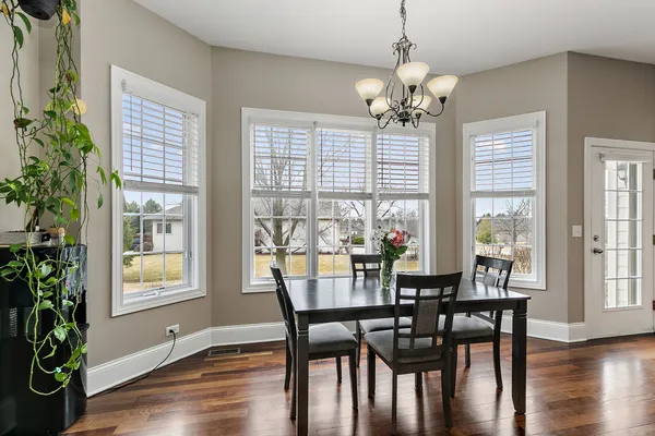 $734,777 | 1211 Coyote Trail, Hampshire, IL 60140