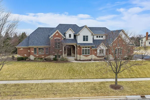 $734,777 | 1211 Coyote Trail, Hampshire, IL 60140