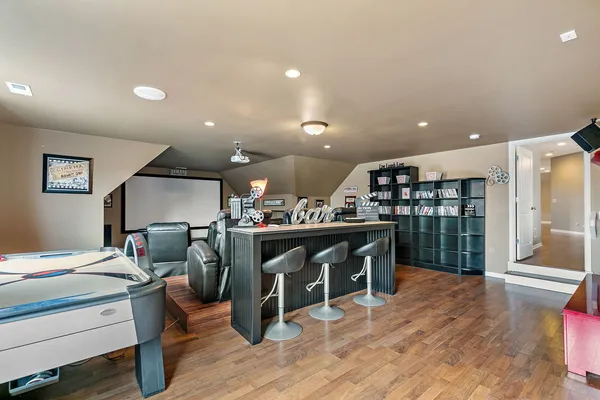 $734,777 | 1211 Coyote Trail, Hampshire, IL 60140