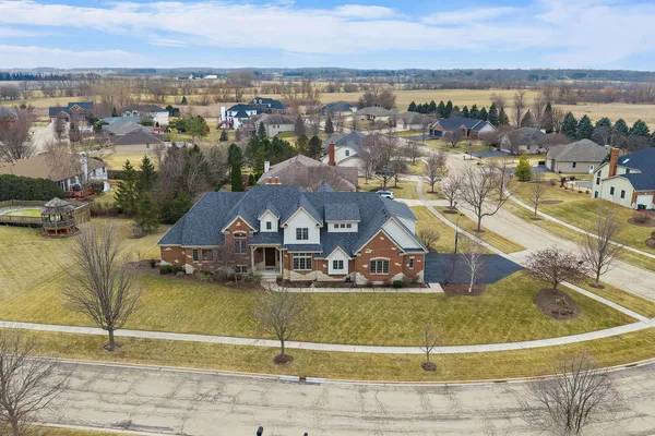 $734,777 | 1211 Coyote Trail, Hampshire, IL 60140