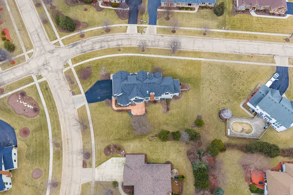 $734,777 | 1211 Coyote Trail, Hampshire, IL 60140