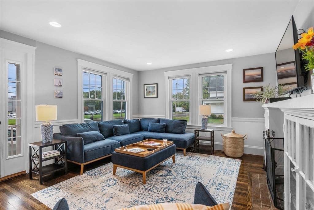 103 Sylvan Street, Unit 2 Danvers, MA 01923 - Photo 6 of 37