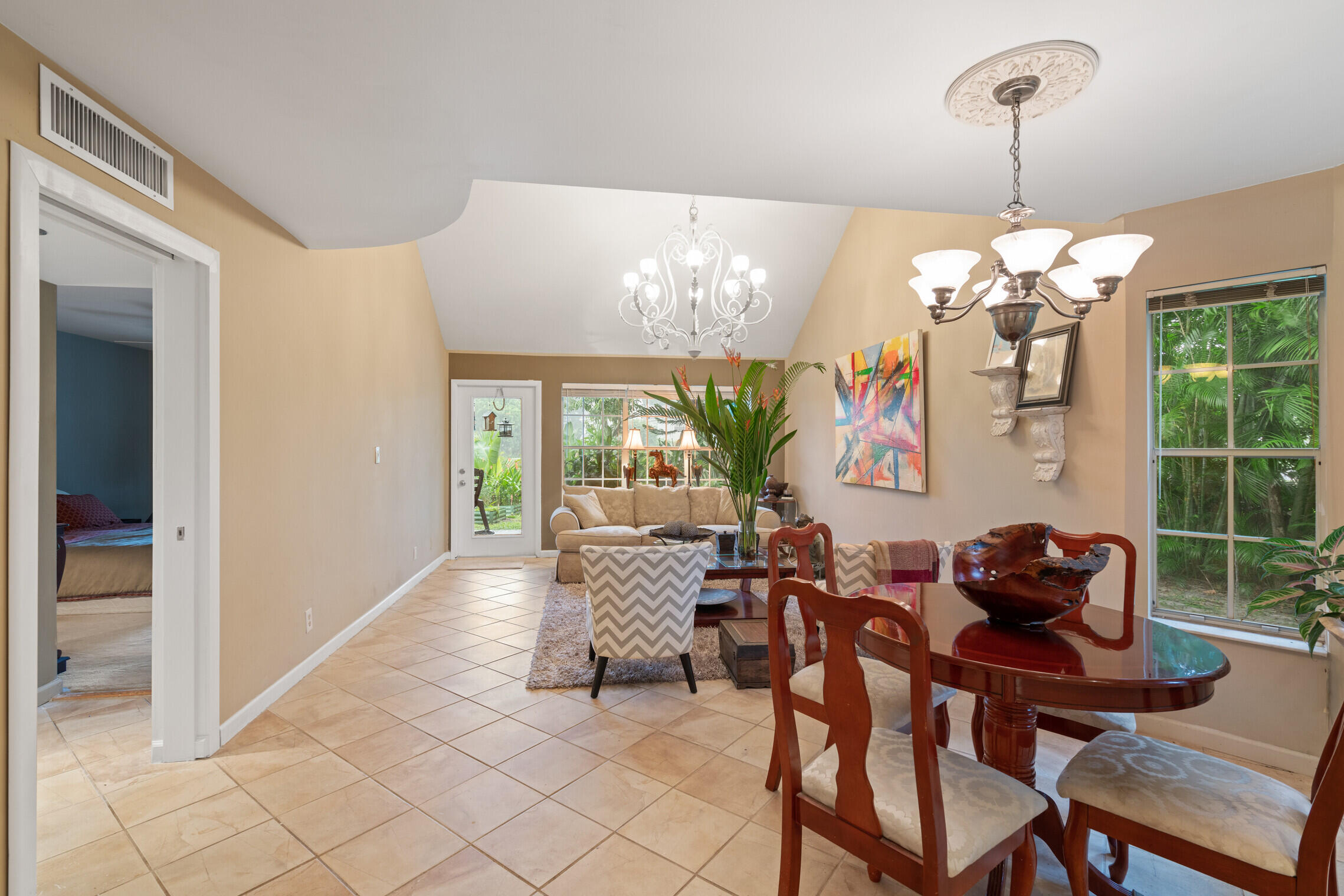 6364 La Costa Drive, Unit D Boca Raton, FL 33433 - Photo 4 of 31 04_DSC03623_mls