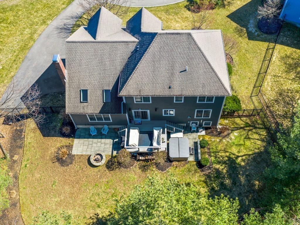 9 Bear Hill Road Natick, MA 01760 - Photo 11 of 11 Gallery Image 11