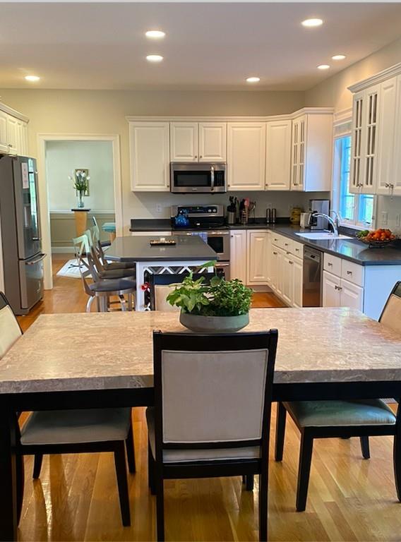 9 Bear Hill Road Natick, MA 01760 - Photo 4 of 11 Gallery Image 4