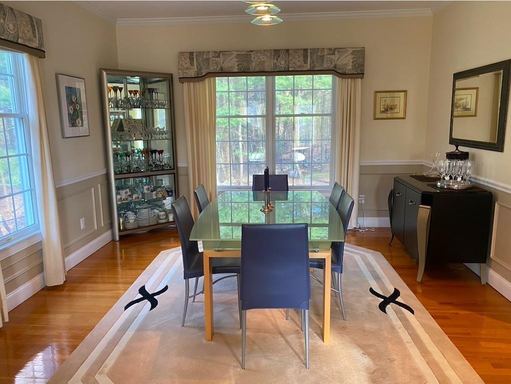 9 Bear Hill Road Natick, MA 01760 - Photo 7 of 11 Gallery Image 7