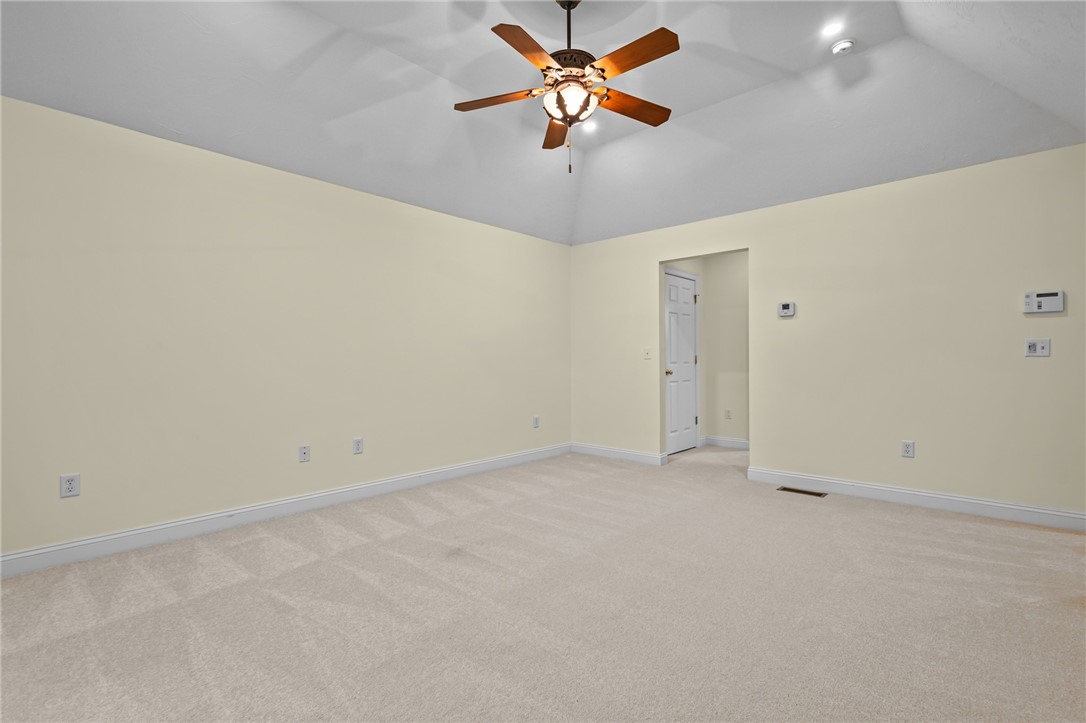 125 W Road Cumberland, RI 02864 - Photo 25 of 50
