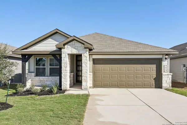 $329,990 | 9619 Grand Via Boulevard, Converse, TX 78109