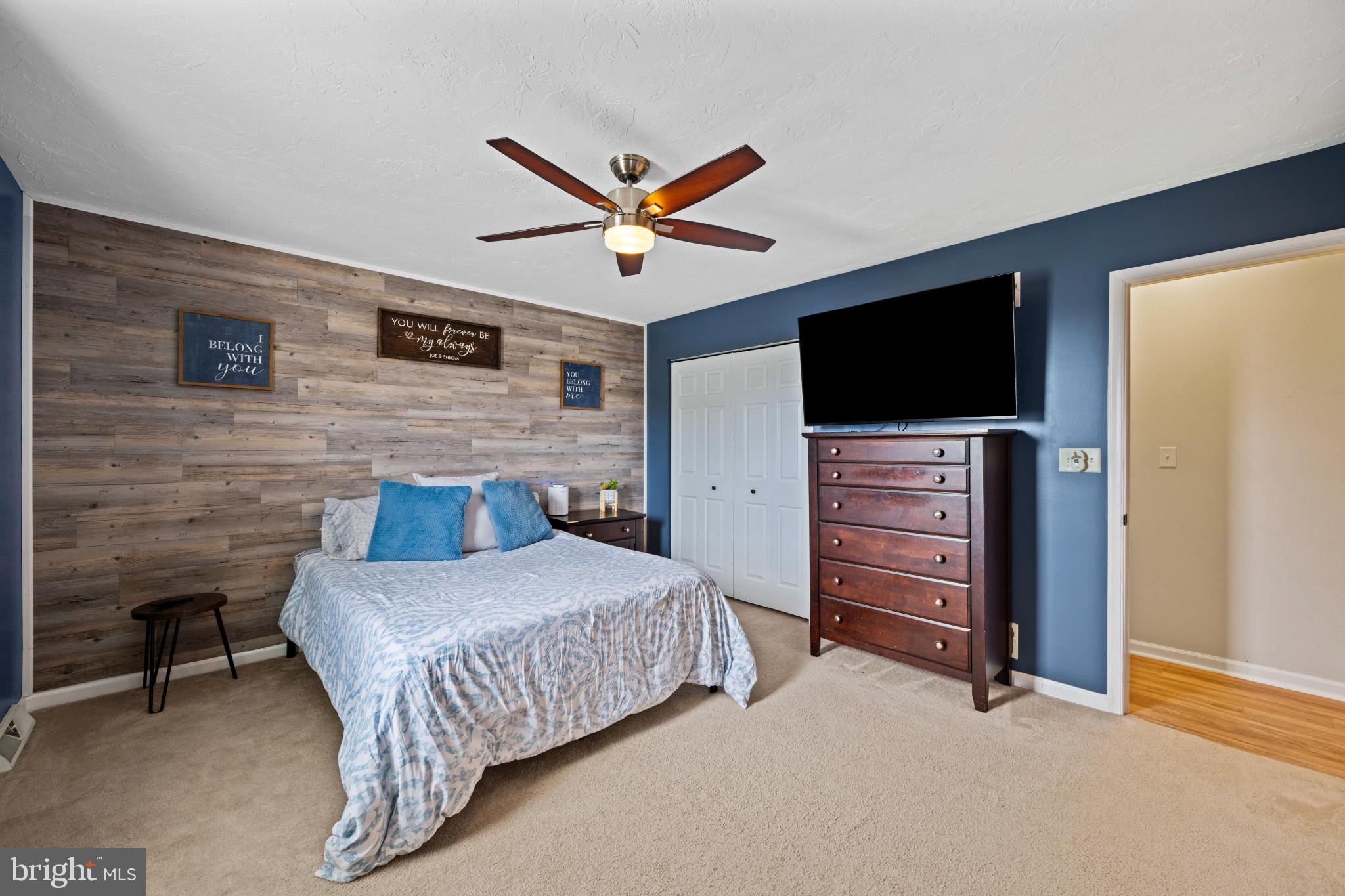 239 Race Horse Road Hanover, PA 17331 - Photo 20 of 30 Primary bedroom