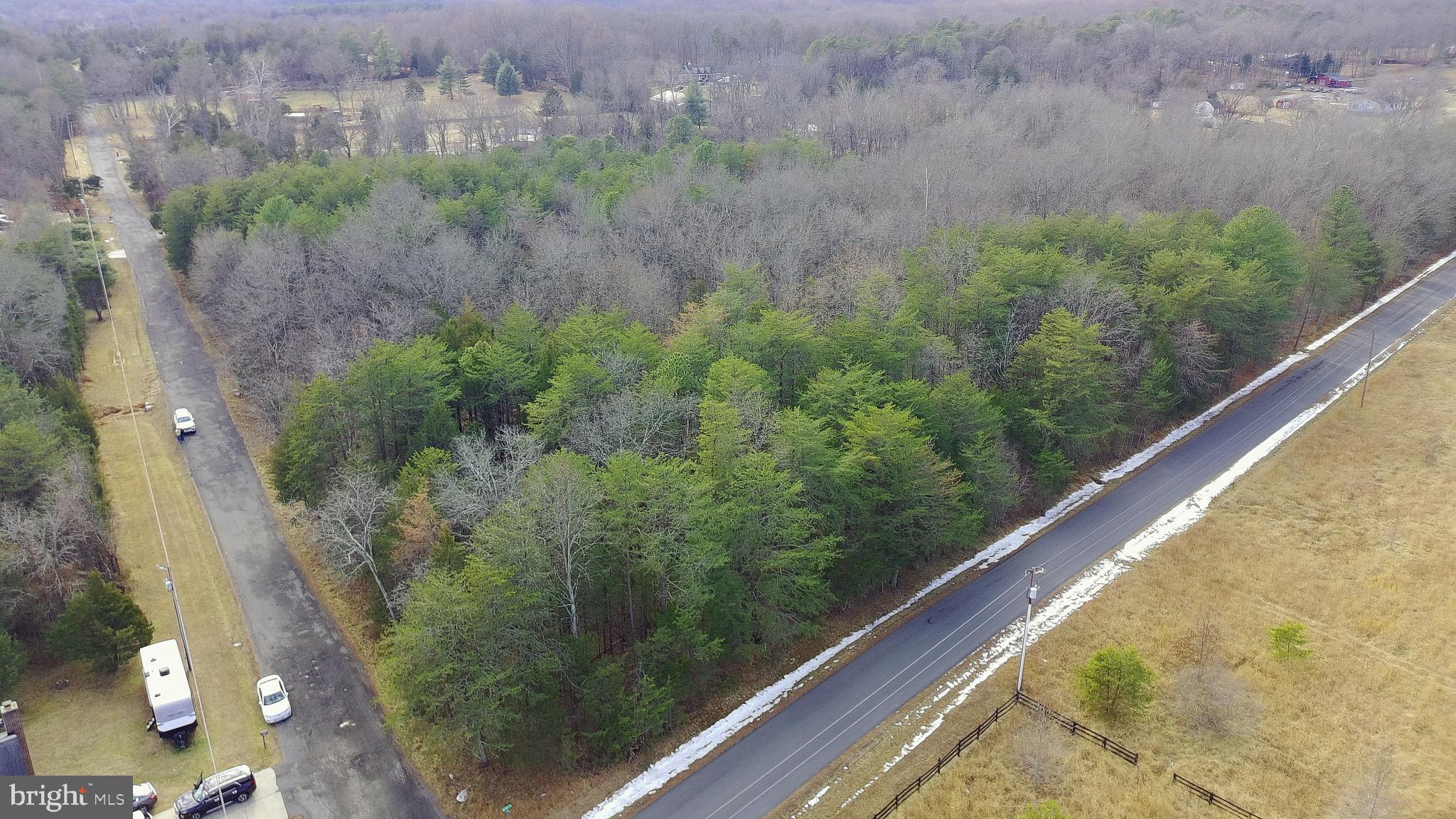16601 Gaines Road Broad Run, VA 20137 - Photo 2 of 7