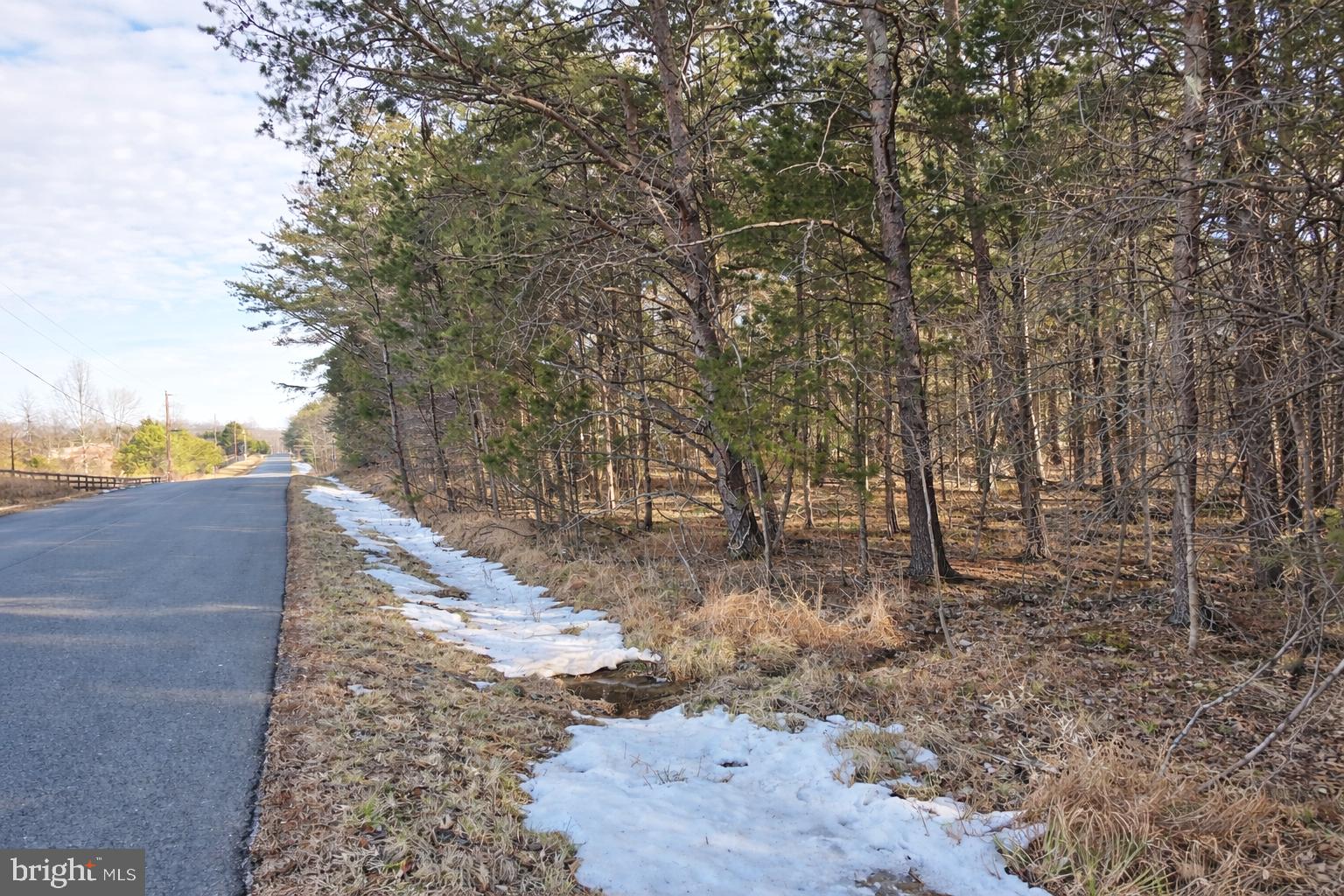 16601 Gaines Road Broad Run, VA 20137 - Photo 6 of 7