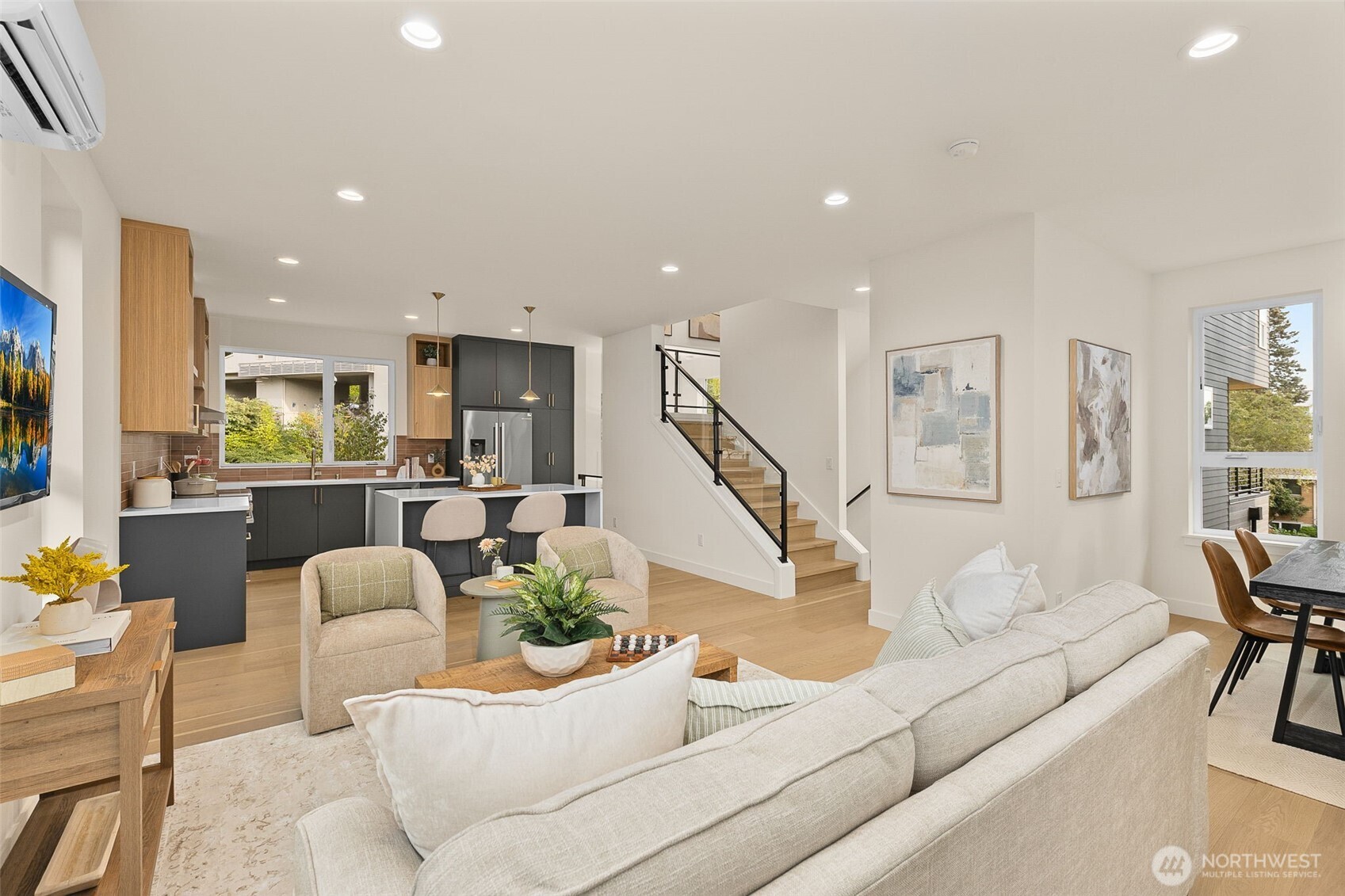 5204 Sand Point Way Northeast Seattle, WA 98105 - Photo 3 of 26