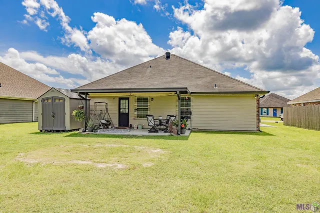 $225,000 | 2584 Pineridge Street, Thibodaux, LA 70301
