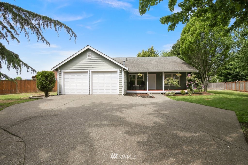 6724 Parker Road East Sumner, WA 98390 - Photo 2 of 38 Gallery Image 2