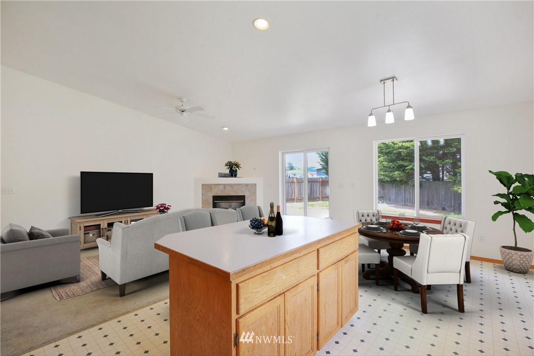 6724 Parker Road East Sumner, WA 98390 - Photo 11 of 38 Gallery Image 11