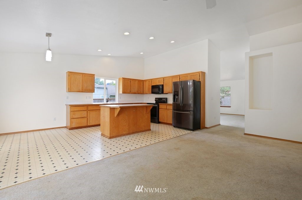 6724 Parker Road East Sumner, WA 98390 - Photo 13 of 38 Gallery Image 13