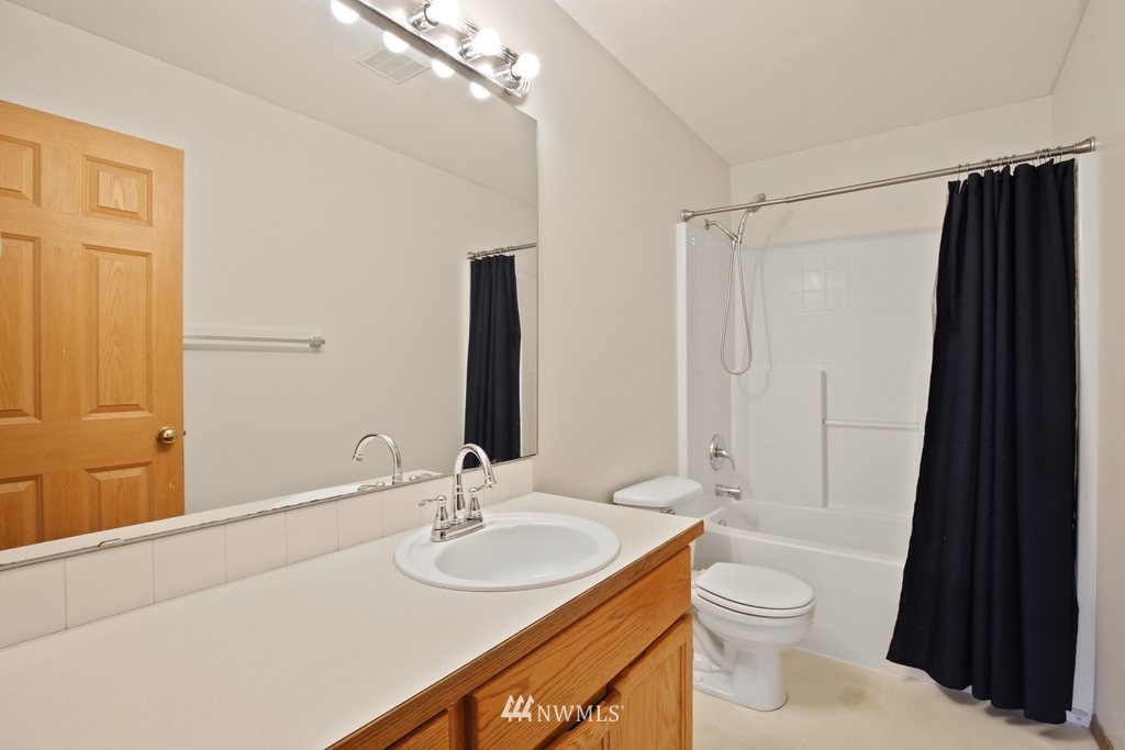 6724 Parker Road East Sumner, WA 98390 - Photo 27 of 38 Gallery Image 27