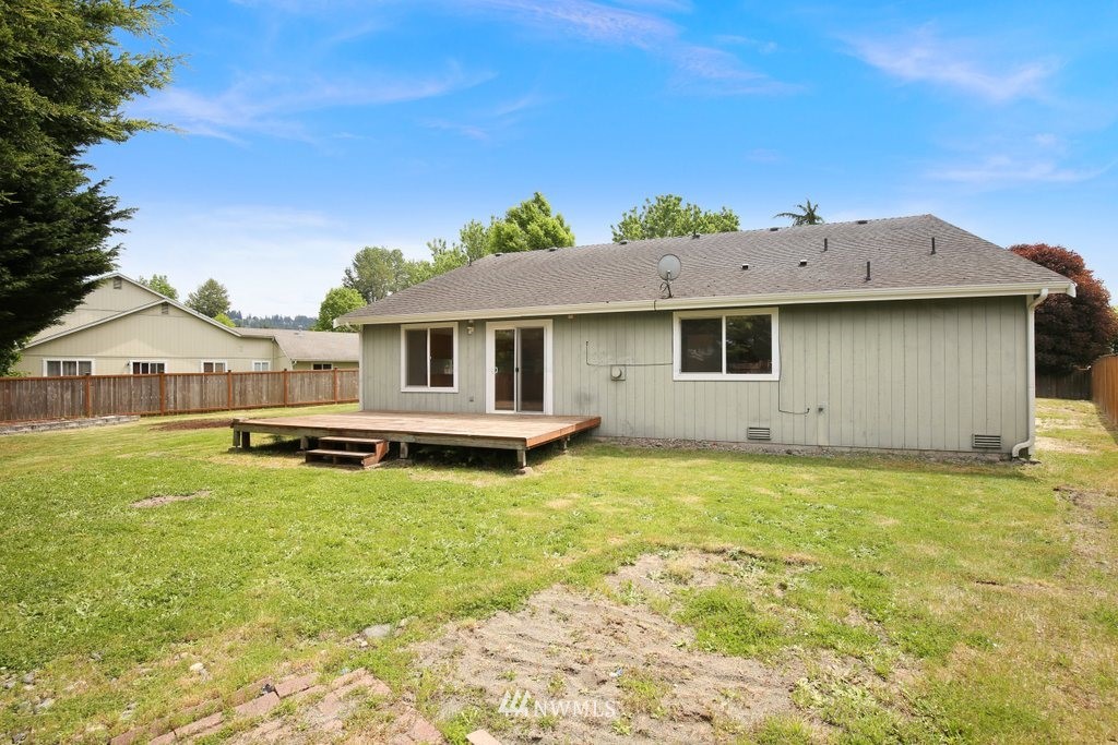 6724 Parker Road East Sumner, WA 98390 - Photo 32 of 38 Gallery Image 32