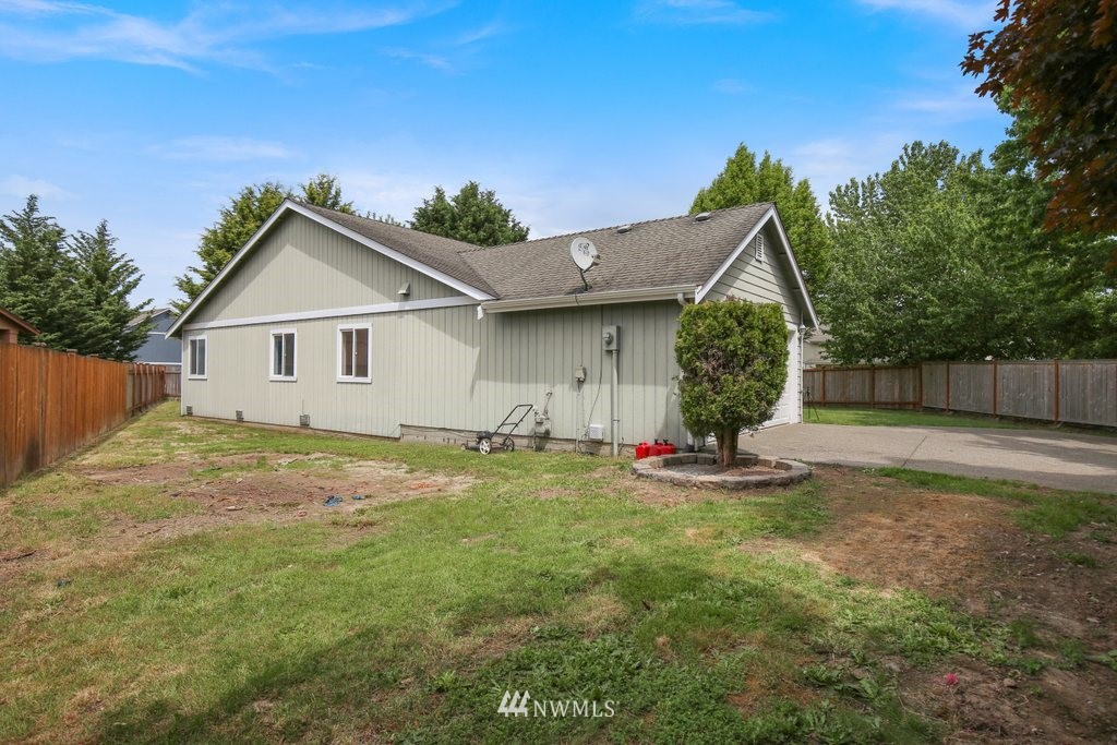 6724 Parker Road East Sumner, WA 98390 - Photo 34 of 38 Gallery Image 34