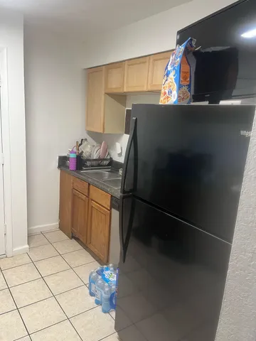 $1,195 | 2020 Continental Avenue, Unit 221, Tallahassee, FL 32304