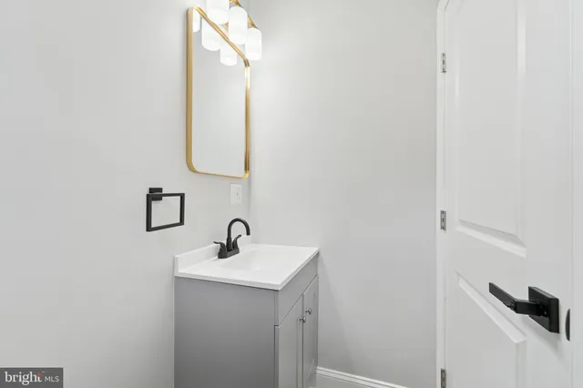 $325,000 | 2915 North 24th Street, Philadelphia, PA 19132