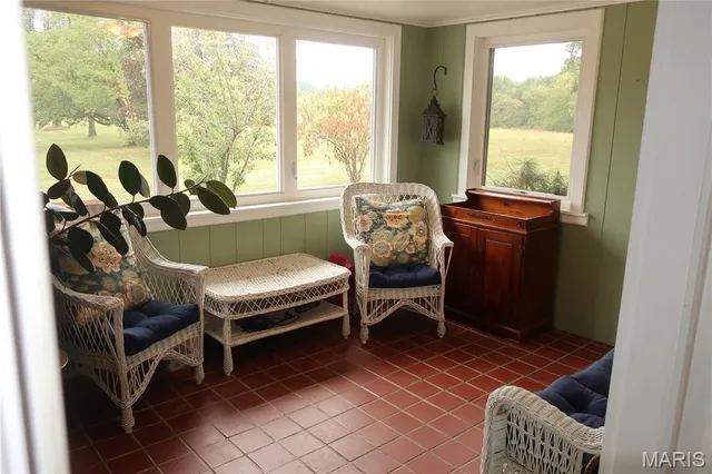 $330,000 | 7860 Old Highway 21, Barnhart, MO 63012