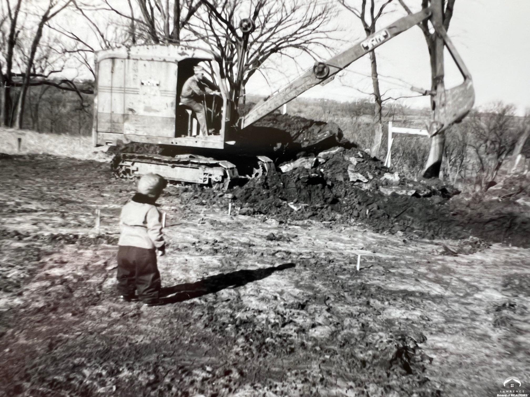 3 Westwood Road Lawrence, KS 66044 - Photo 17 of 94