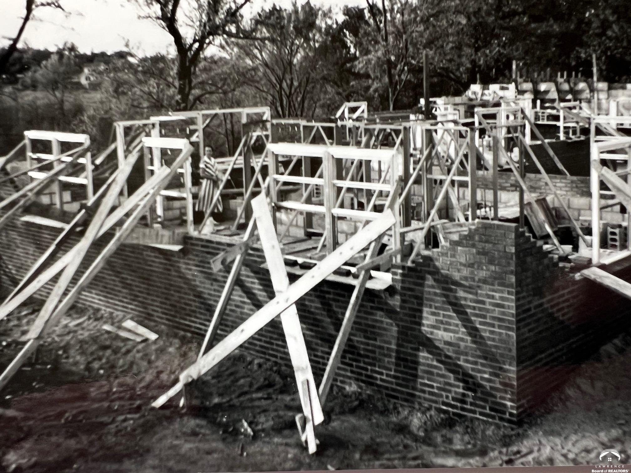 3 Westwood Road Lawrence, KS 66044 - Photo 18 of 94