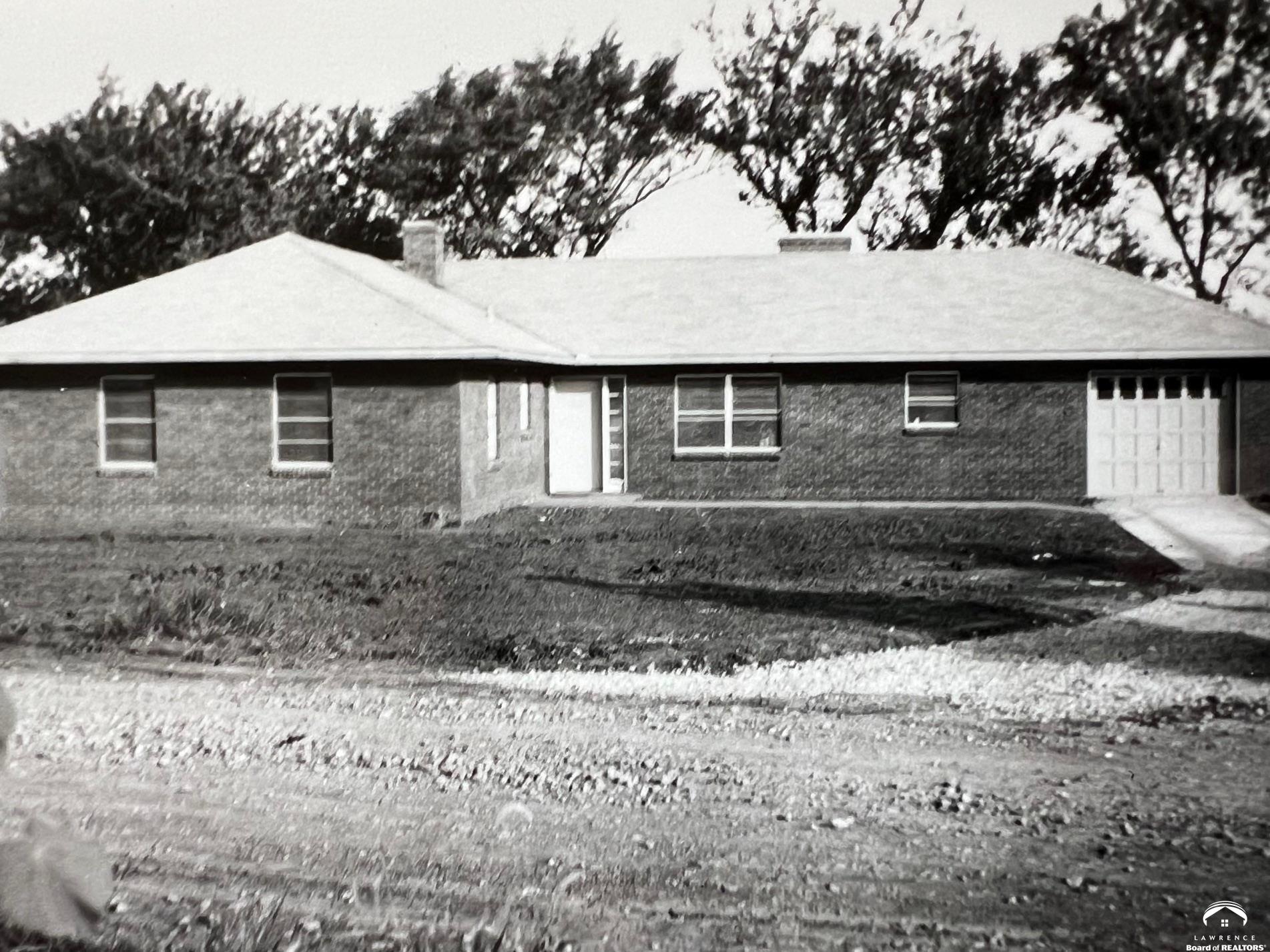 3 Westwood Road Lawrence, KS 66044 - Photo 21 of 94