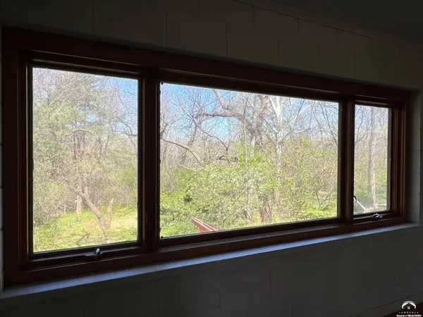 $474,900 | 3 Westwood Road, Lawrence, KS 66044
