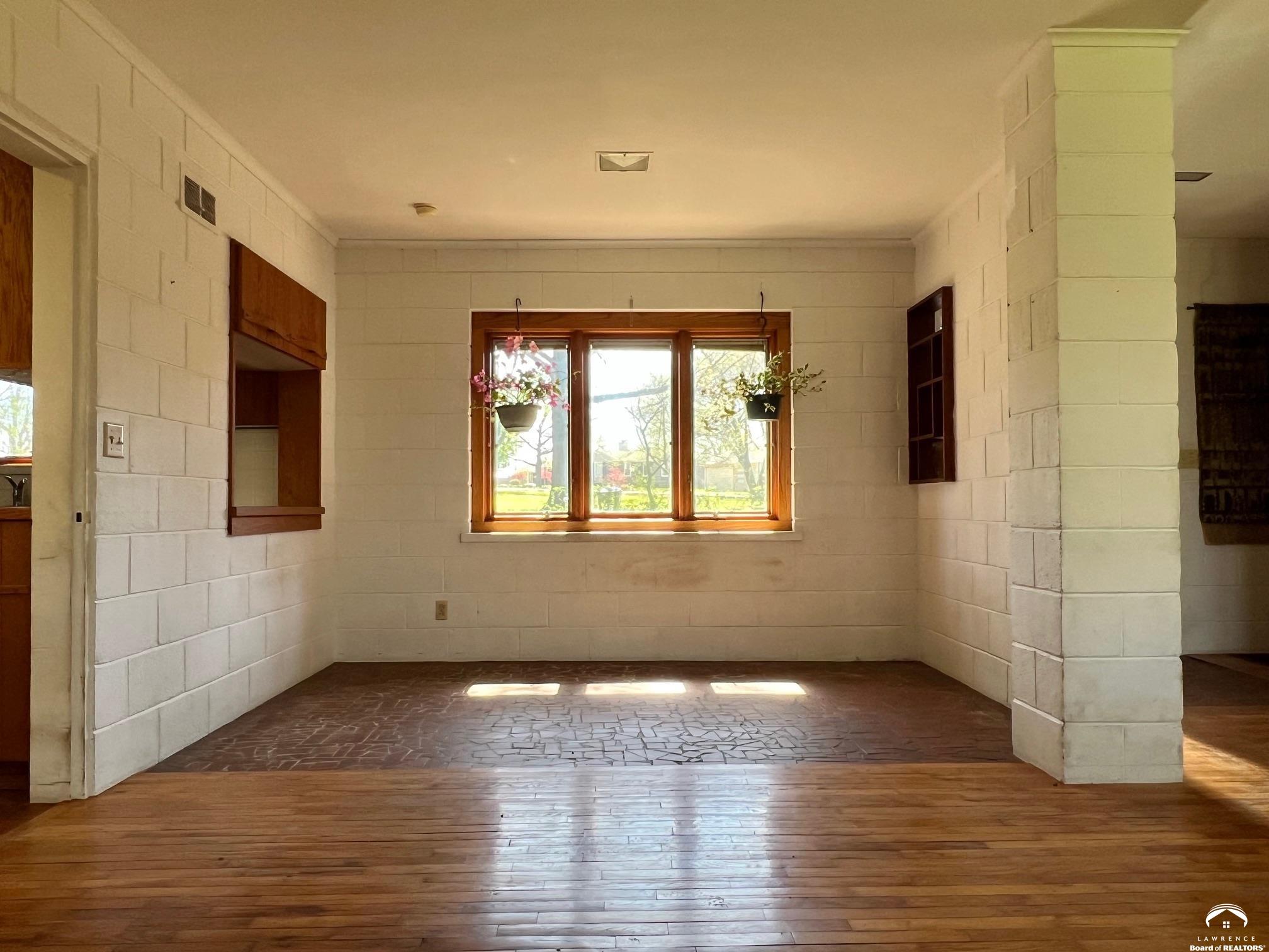 3 Westwood Road Lawrence, KS 66044 - Photo 32 of 94