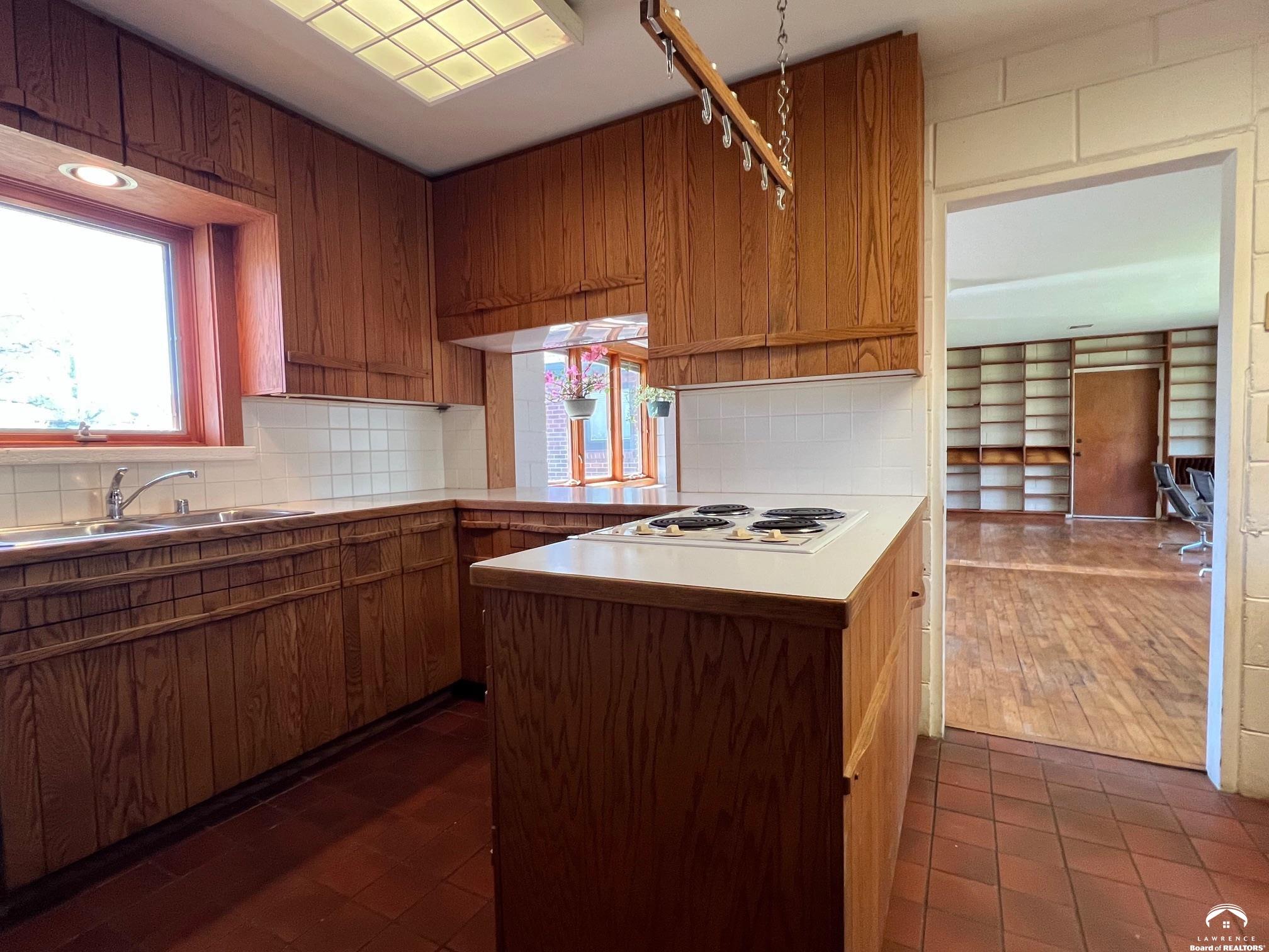 3 Westwood Road Lawrence, KS 66044 - Photo 62 of 94