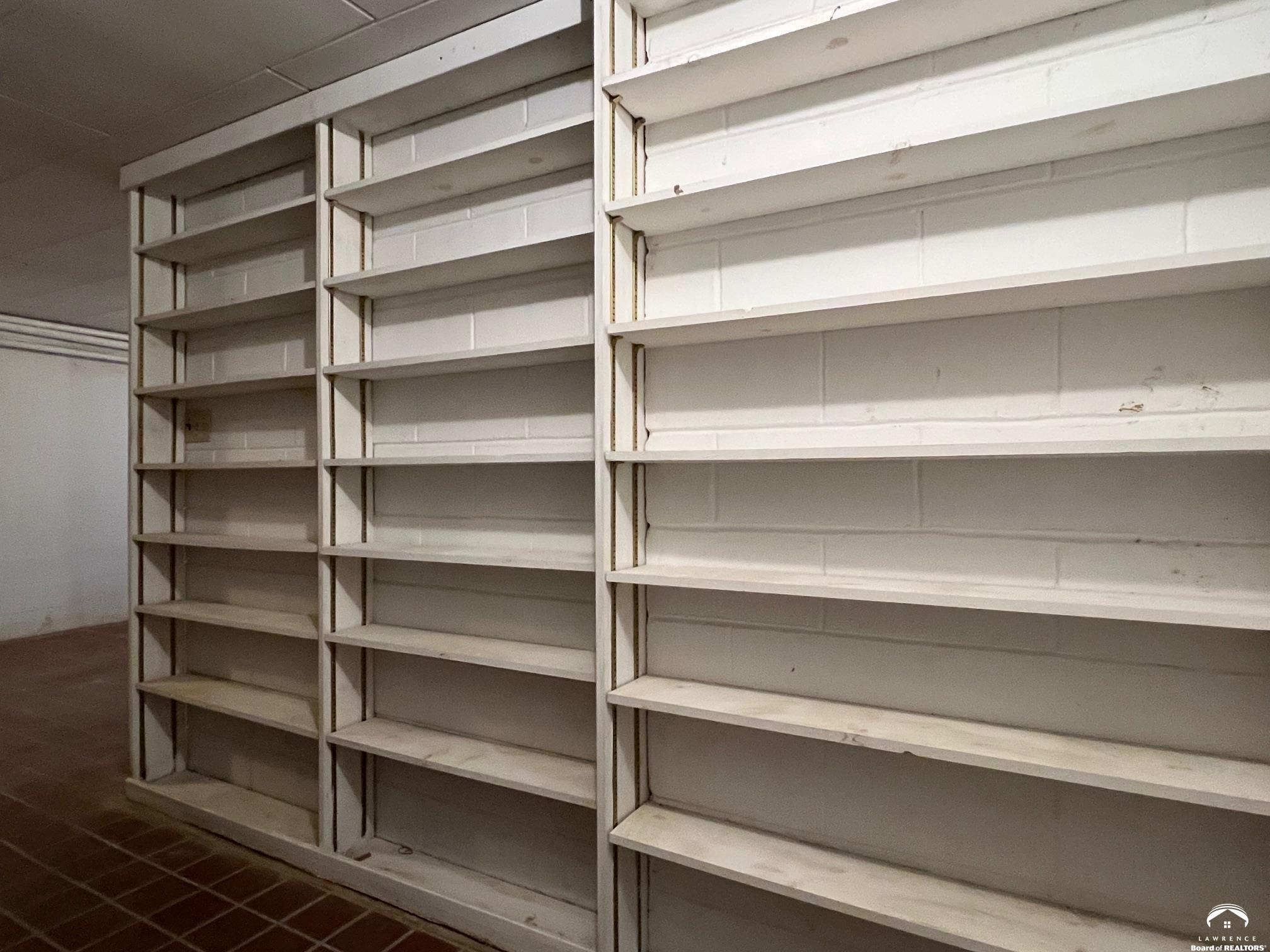 3 Westwood Road Lawrence, KS 66044 - Photo 73 of 94