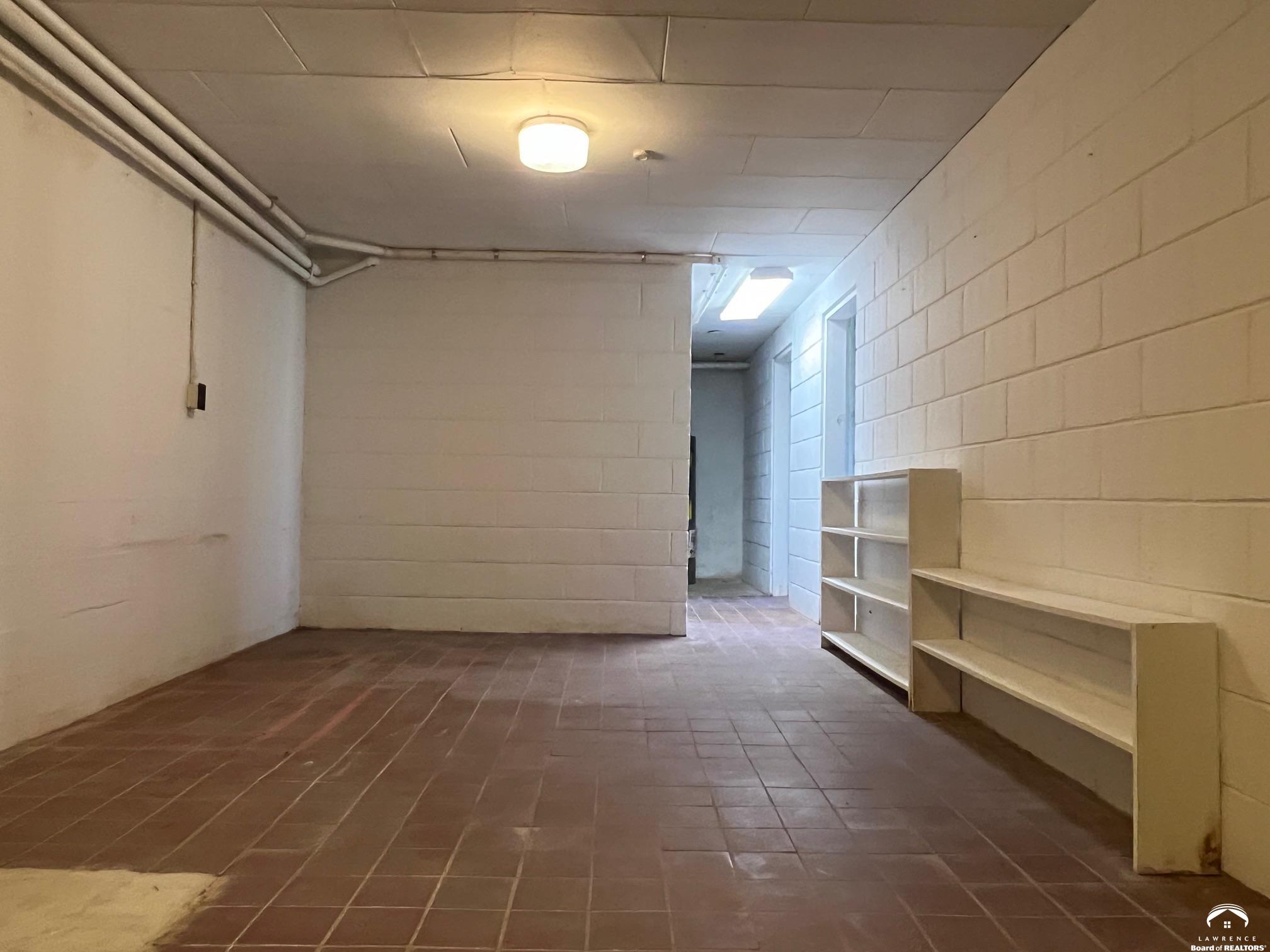 3 Westwood Road Lawrence, KS 66044 - Photo 74 of 94