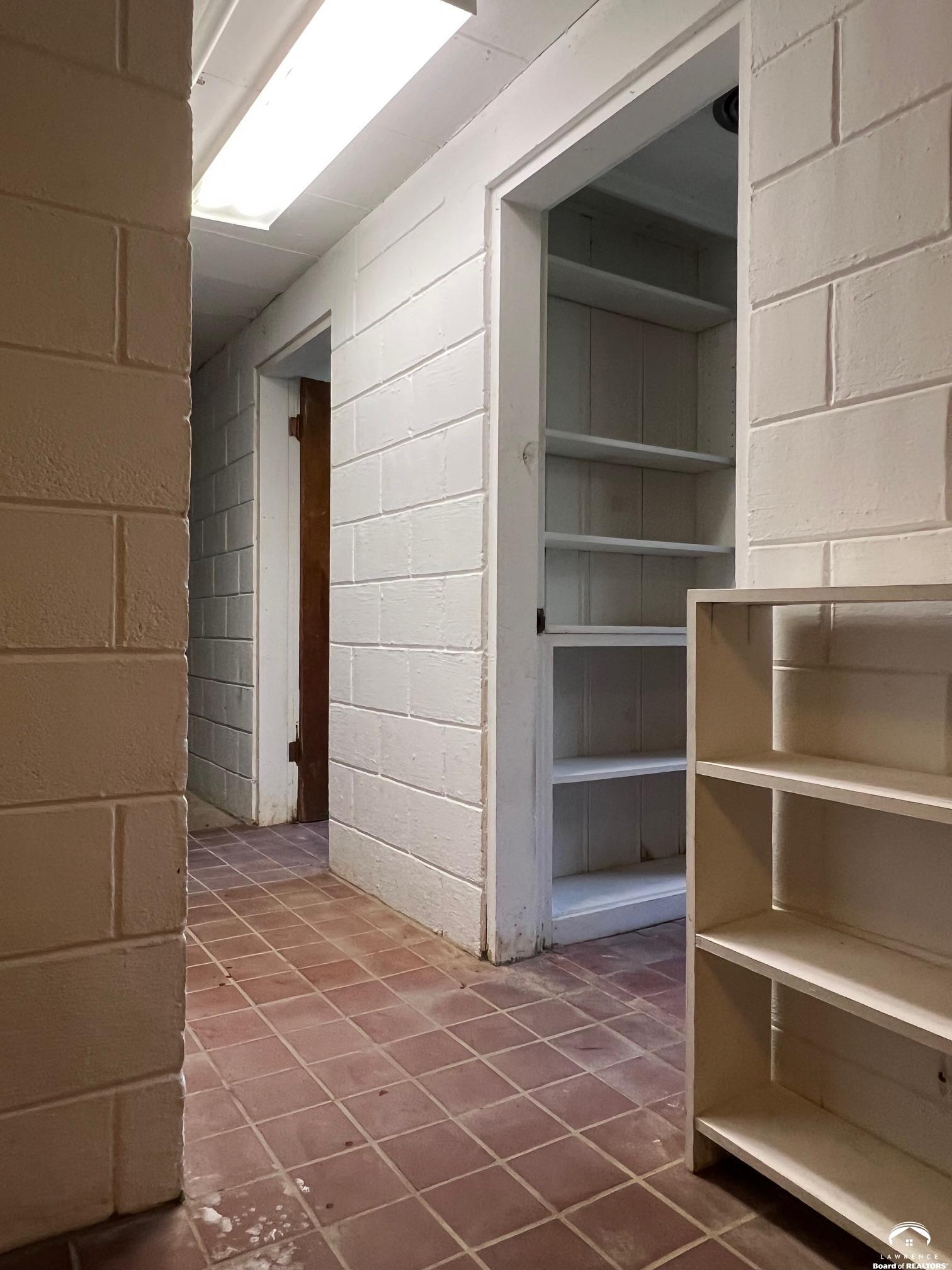 3 Westwood Road Lawrence, KS 66044 - Photo 76 of 94