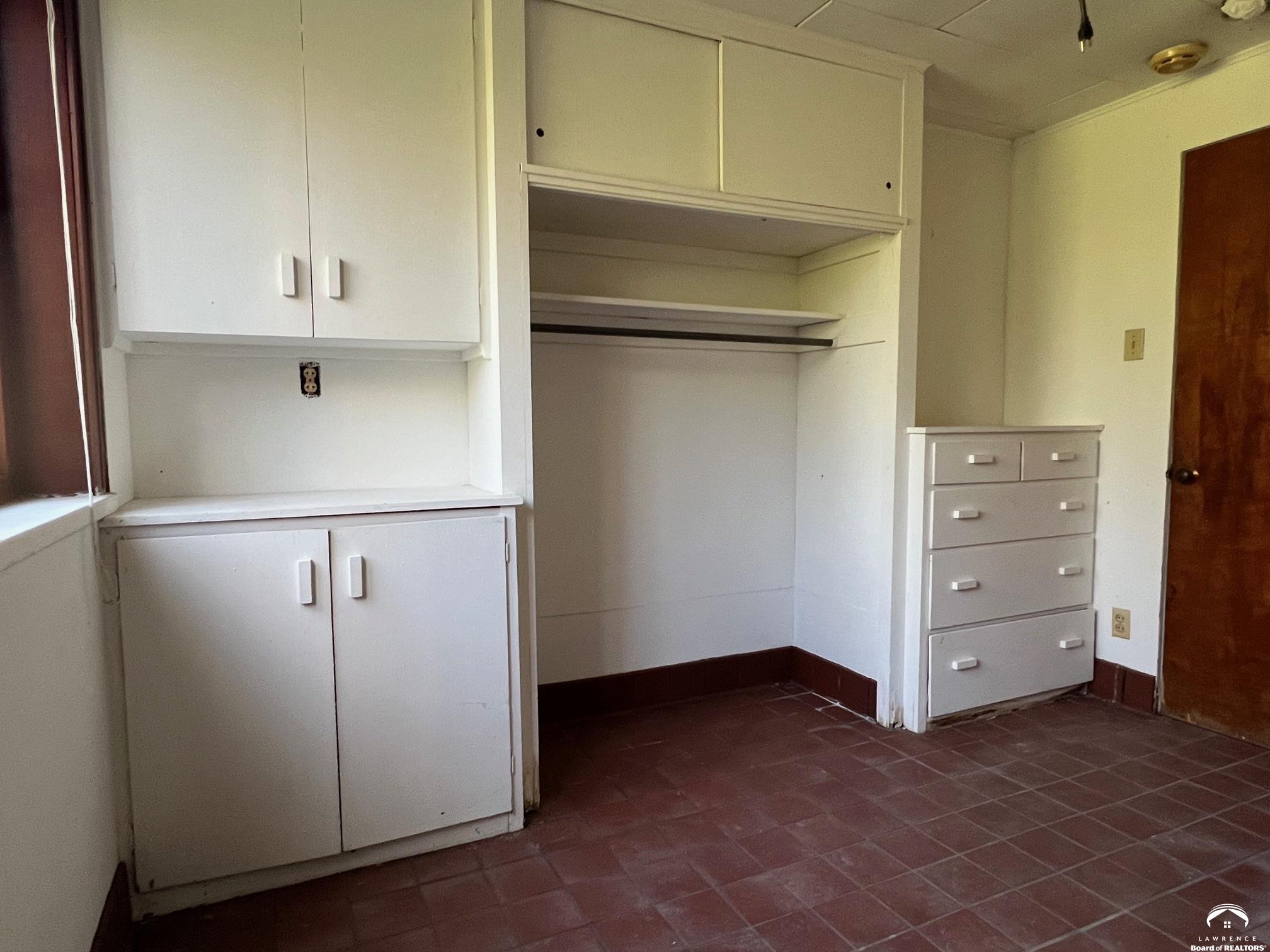 3 Westwood Road Lawrence, KS 66044 - Photo 83 of 94